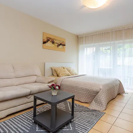 - 25 Apartament Połąga