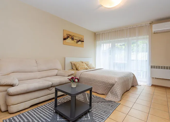 - 25 Апартаменты Паланга